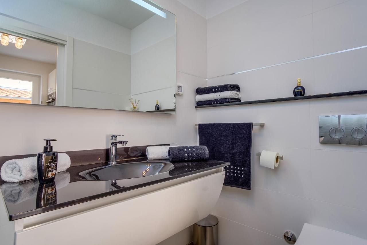 Apartament Leonida Mali Lošinj Zewnętrze zdjęcie