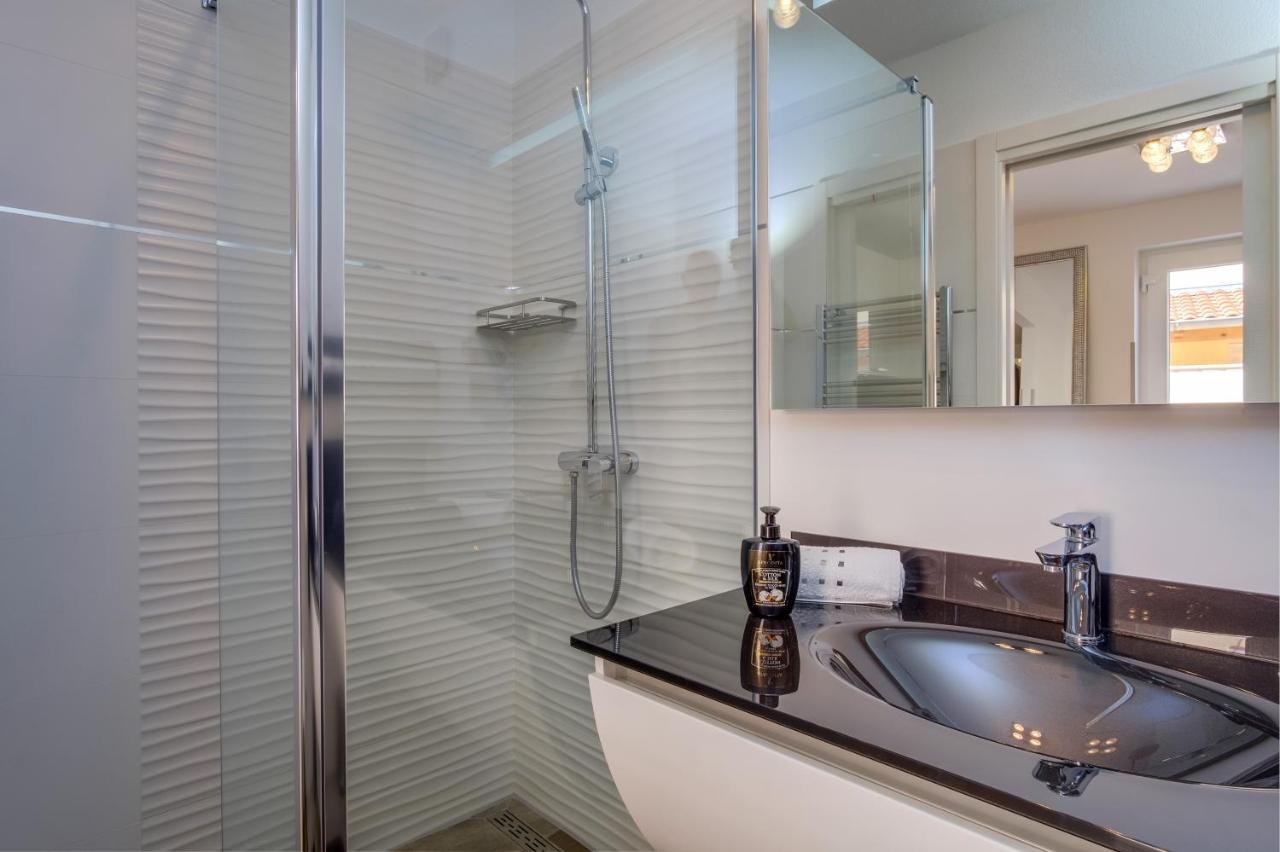 Apartament Leonida Mali Lošinj Zewnętrze zdjęcie