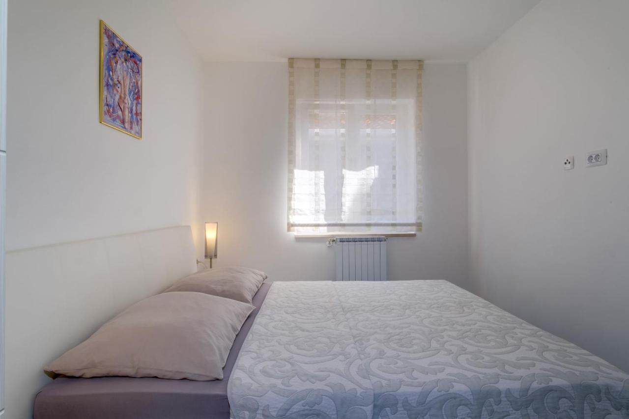 Apartament Leonida Mali Lošinj Zewnętrze zdjęcie