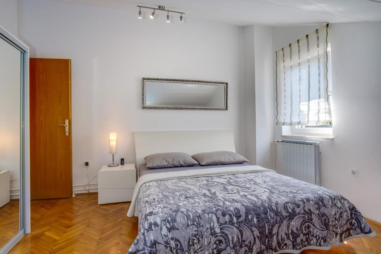 Apartament Leonida Mali Lošinj Zewnętrze zdjęcie
